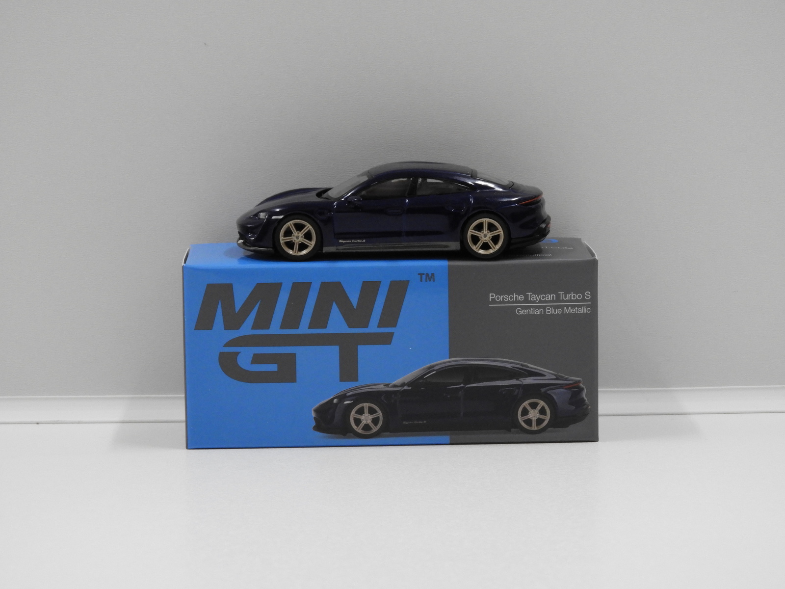 MINI GT 1/64 - PORSCHE 911 Turbo S