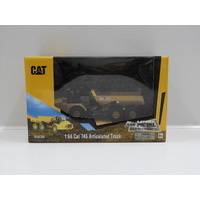 1:64 Cat 745 Articulated Truck