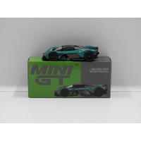 1:64 Aston Martin Valkyrie (Aston Martin Racing Green) (Opened, Unsealed)