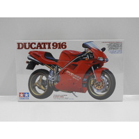 1:12 Ducati 916