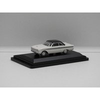 1:87 1964 Ford XM Falcon Coupe (Alpine White/Onyx Black)