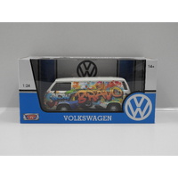 1:24 Volkswagen Type 2 (T3) "Wow Bravo Graffiti"