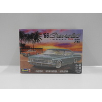 1:25 1966 Chevrolet Impala SS 396 2 in 1