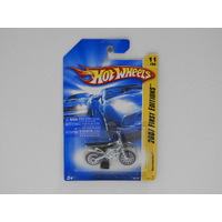 1:64 Wastelander - 2007 Hot Wheels Long Card