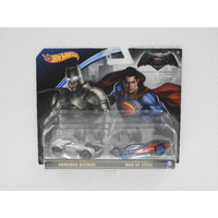 1:64 Armored Batman & Man Of Steel - Hot Wheels Twin Set "Batman v Superman"