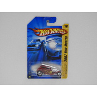 1:64 Straight Pipes - 2007 Hot Wheels Long Card