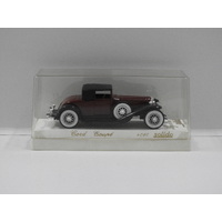 1:43 Cord Coupe (Red/Black)