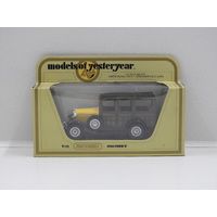 1:43 1930 Ford 'A' (Yellow/Brown/Black Roof)