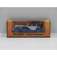 1:43 1930 Model 'J' Duesenberg (Silver/Blue/Black Roof)