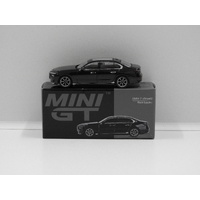 1:64 BMW i7 xDrive60 (Black Sapphire) (Opened, Unsealed)