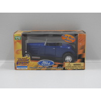 1:27 1932 Ford Highboy Hot Rod (Blue)