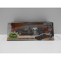 1:24 Classic TV Series Batmobile & Batman "Batman"