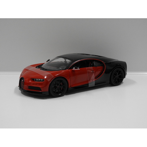 1:18 2018 Bugatti Chiron Sport (Red/Black)