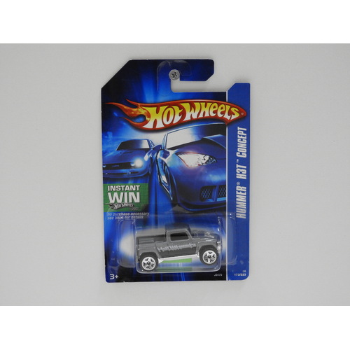 1:64 Hummer H3T Concept - 2006 Hot Wheels Long Card