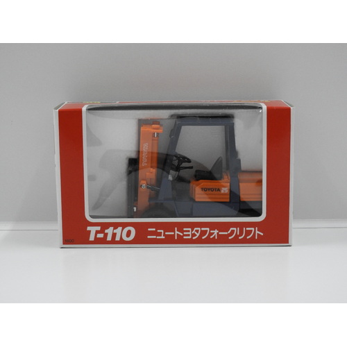 1:23 Toyota Forklift