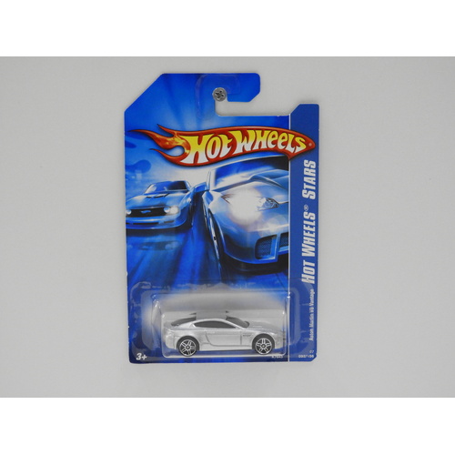 1:64 Aston Martin V8 Vantage - 2007 Hot Wheels Long Card