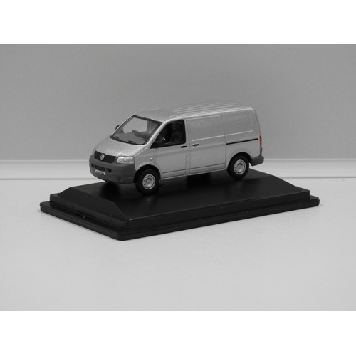 1:76 Volkswagen T5 Van (Silver)