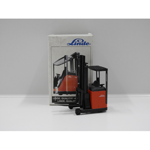 1:25 Conrad 2982 Linde R16 Forklift Truck