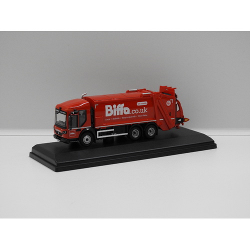 1:76 Dennis Eagle Olympus "Refuse Truck Biffa"