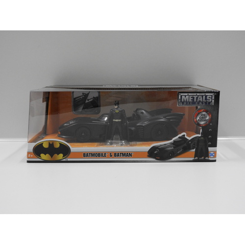 1:24 Batmobile & Batman "Batman"