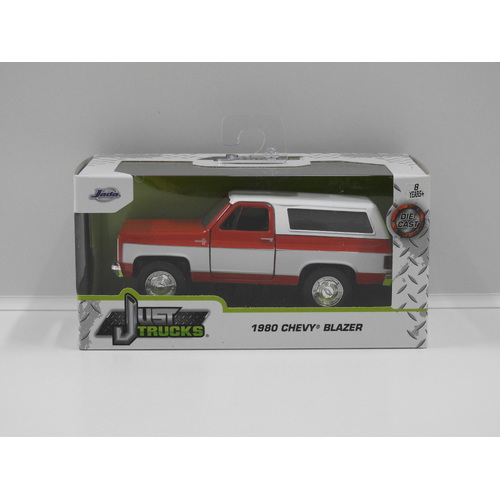 1:32 1980 Chevy Blazer (Red/White)