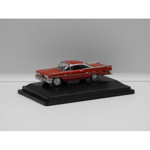 1:87 1959 Pontiac Bonneville Coupe (Mandalay Red)