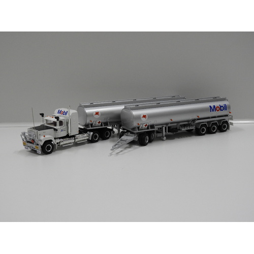 1:64 Mack Tanker Road Train "Mobil"