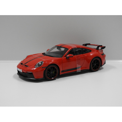 1:18 2022 Porsche 911 GT3 (Guards Red)