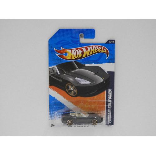 1:64 Ferrari California - 2011 Hot Wheels Long Card