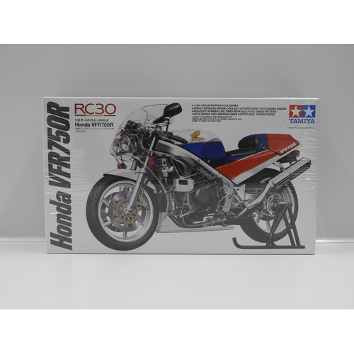 1:12 Honda VFR750R